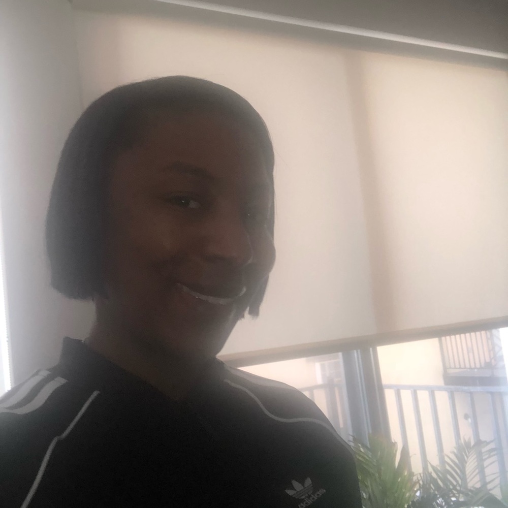 Meet your Posher, Lori